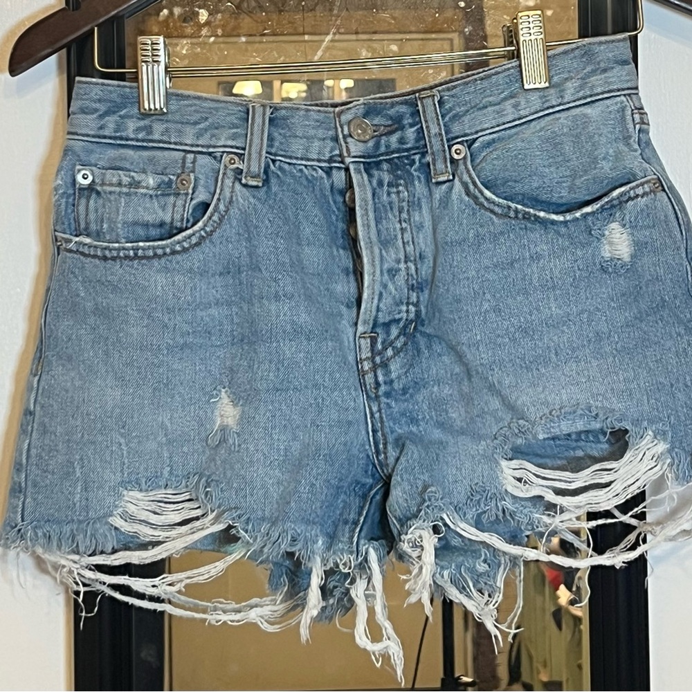 We The Free Blue Sophia Distressed Jean Shorts 26